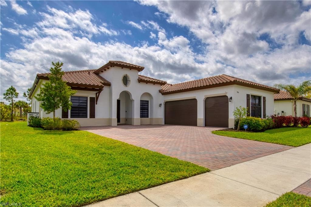 5016 Corrado AVE AVE MARIA, FL 34142