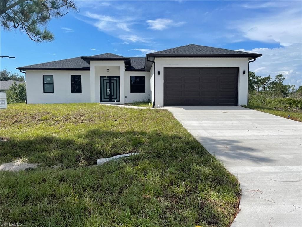 13 17th ST LEHIGH ACRES, FL 33972