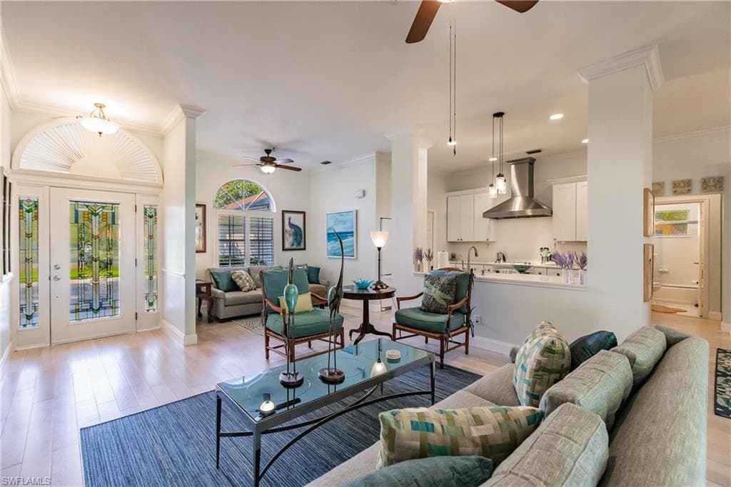 7106 Lone Oak BLVD NAPLES, FL 34109