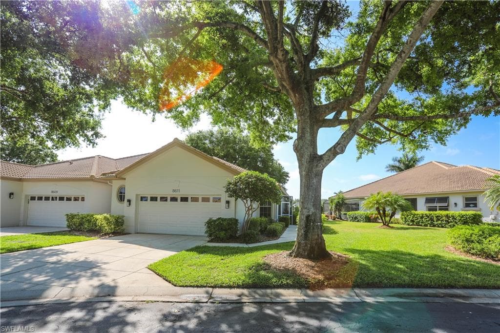 8611 Fairway Bend DR ESTERO, FL 33967