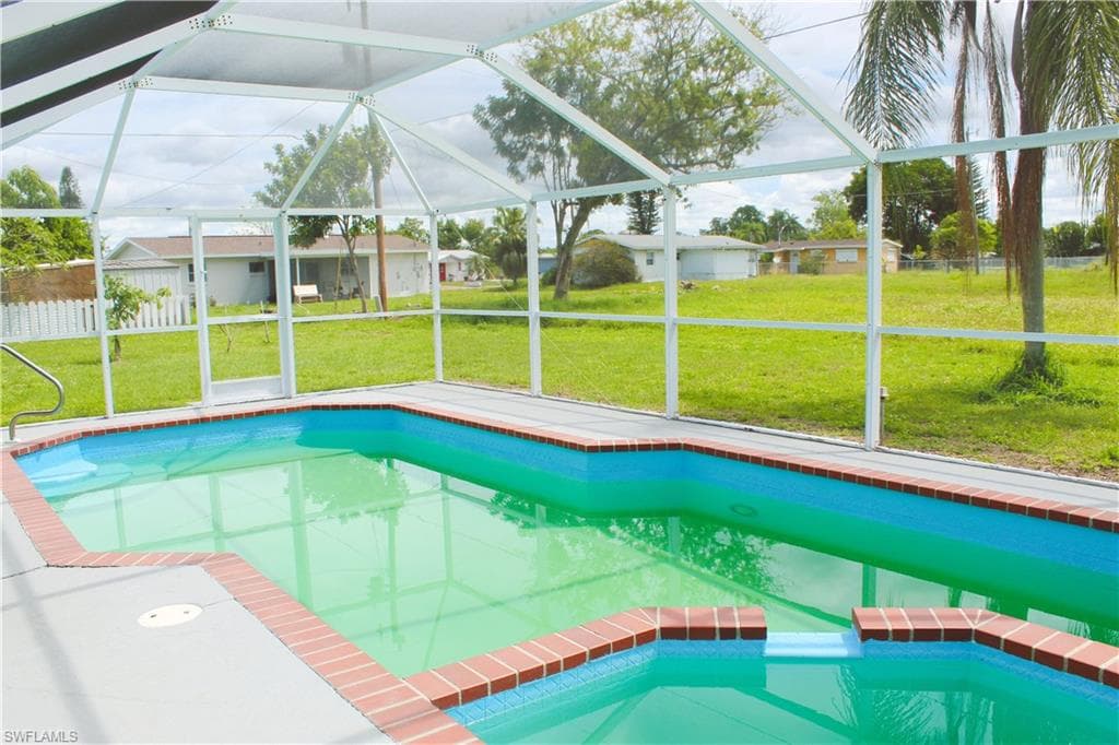 116 Oleander RD LEHIGH ACRES, FL 33936