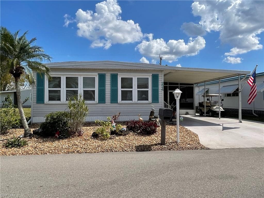 5508 Colonial RD 224 NORTH FORT MYERS, FL 33917