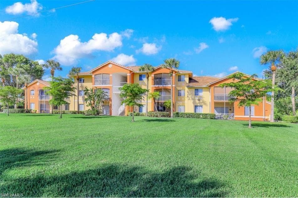 6481 Aragon WAY 102 FORT MYERS, FL 33966