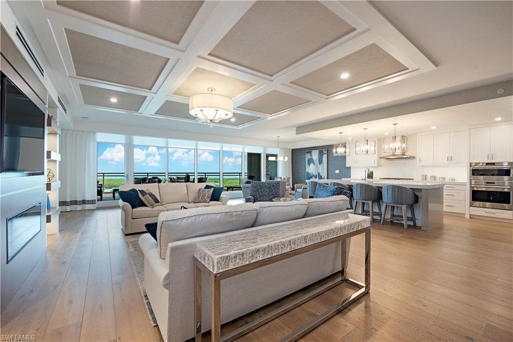 13925 Old Coast RD 1504 NAPLES, FL 34110