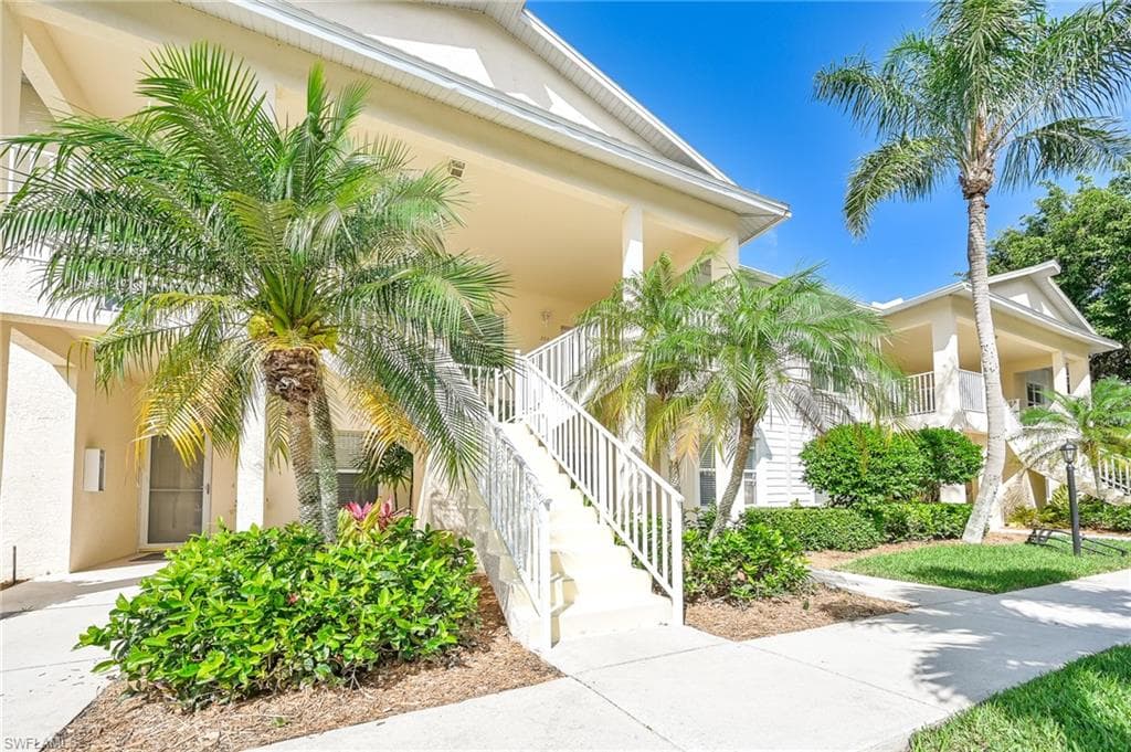 1215 Sarah Jean CIR J-204 NAPLES, FL 34110