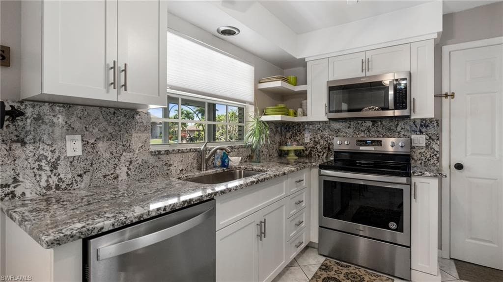 119 SE 42nd ST CAPE CORAL, FL 33904