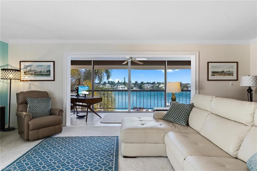 322 Harbour DR 307 B NAPLES, FL 34103