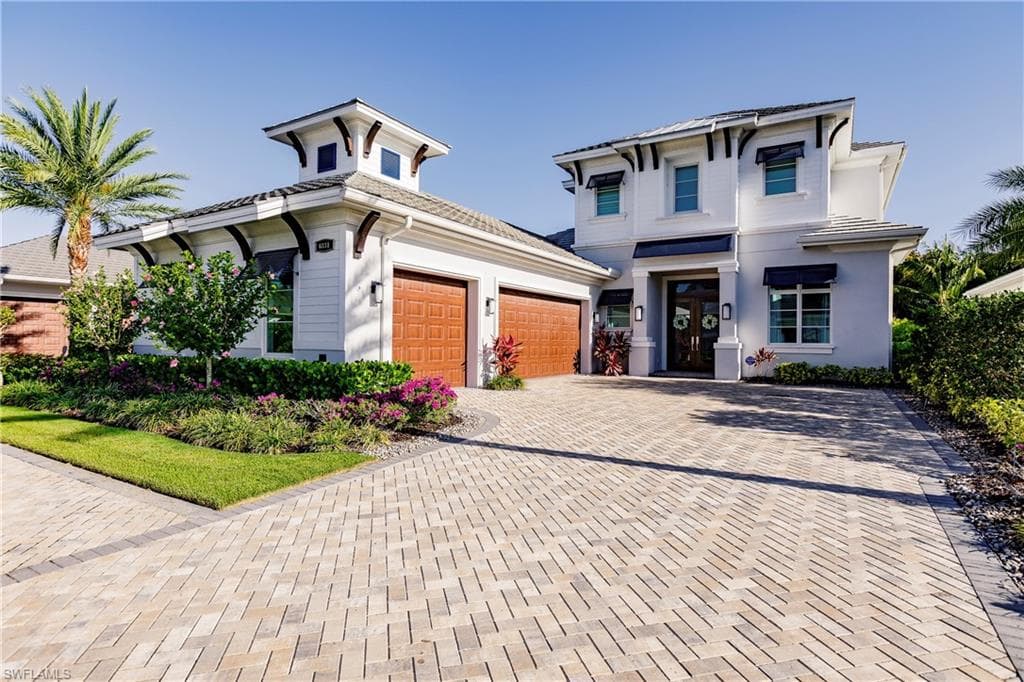 6831 Mangrove AVE NAPLES, FL 34109