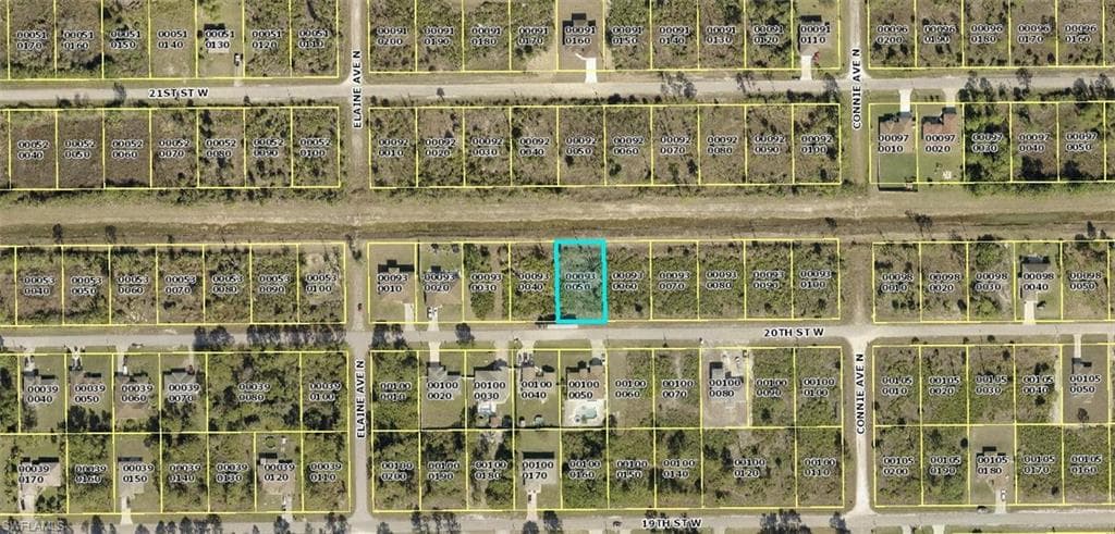 2610 20th ST W LEHIGH ACRES, FL 33971