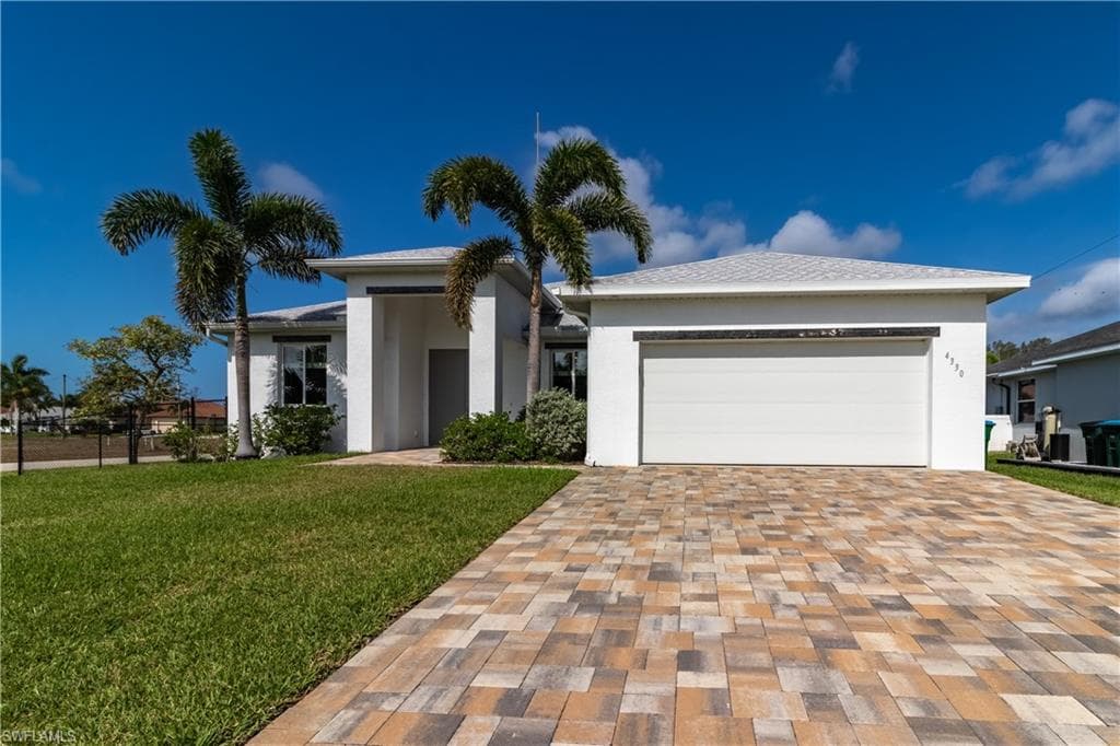 4330 SW 19th AVE CAPE CORAL, FL 33914