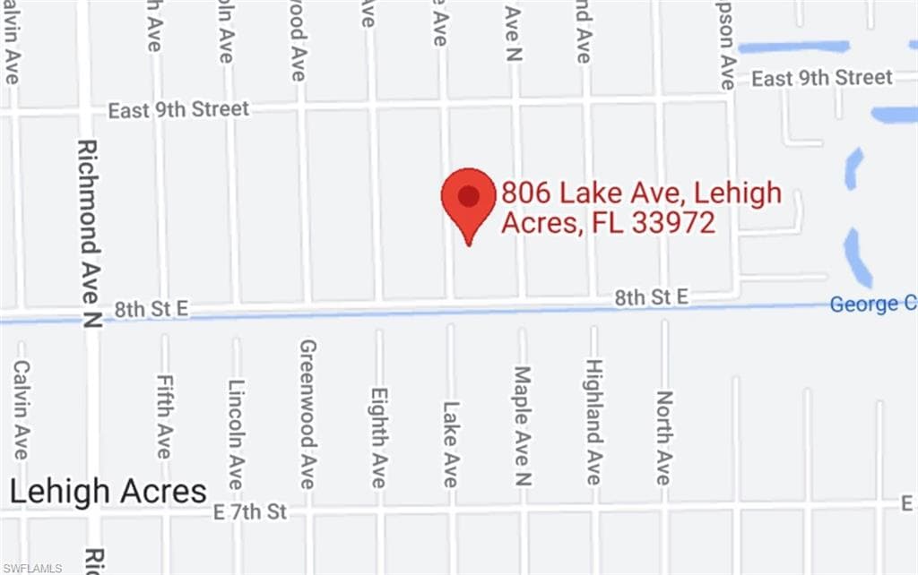 806 Lake AVE LEHIGH ACRES, FL 33972