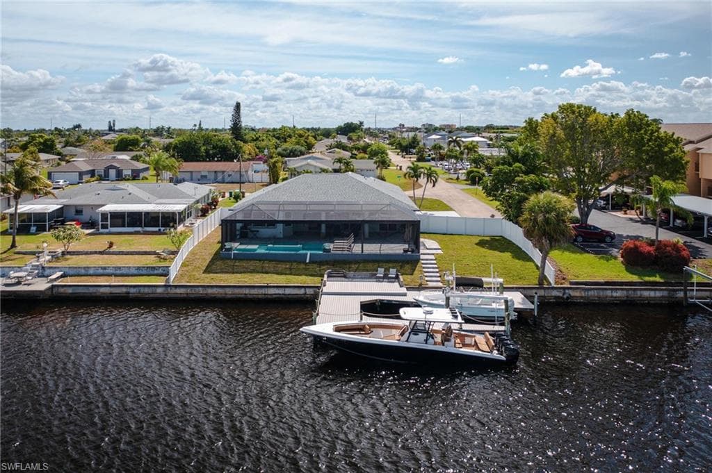 3926 SE 12th AVE CAPE CORAL, FL 33904