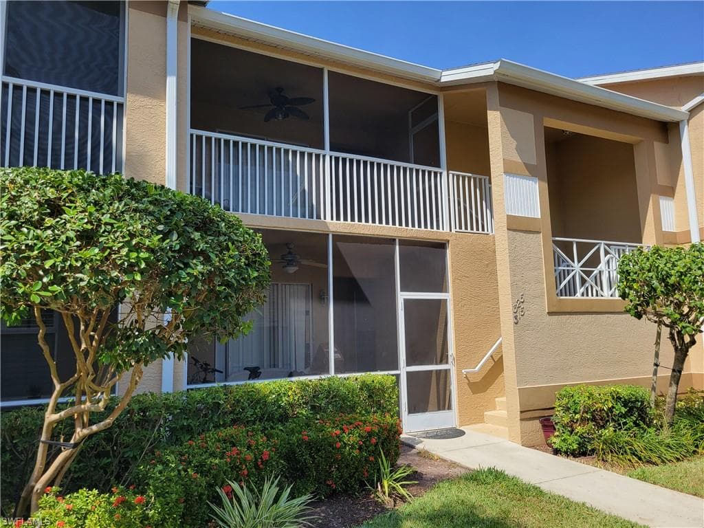 8091 Queen Palm LN 325 FORT MYERS, FL 33966