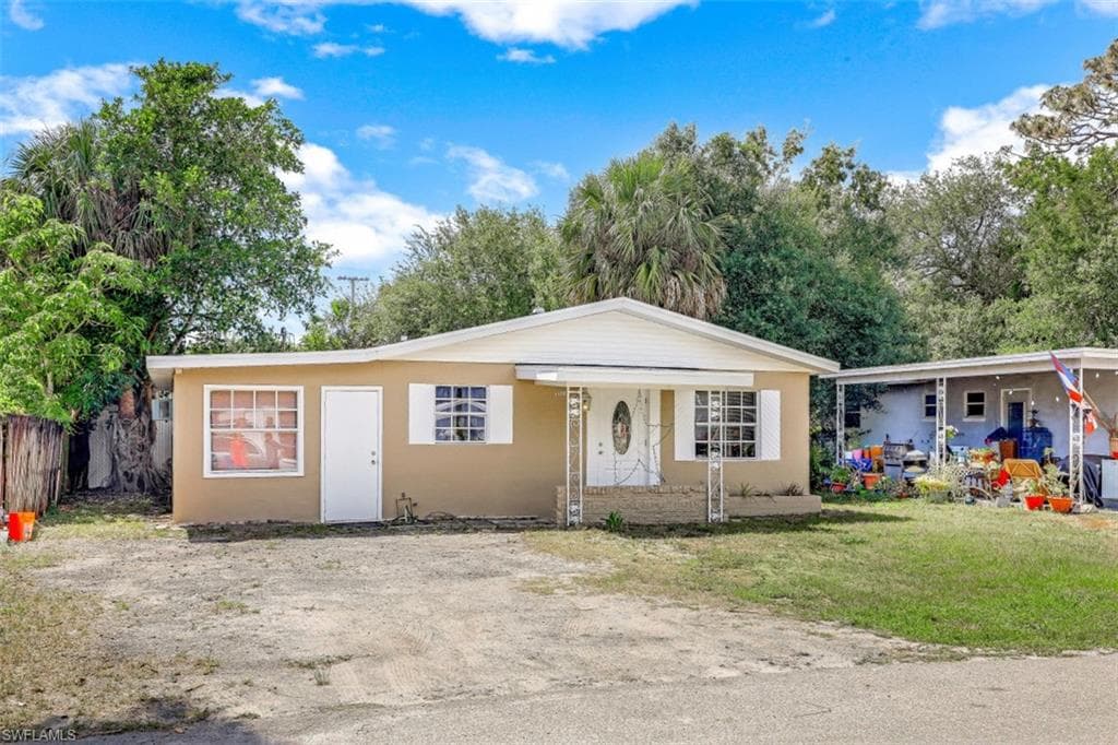 1170 Rose AVE FORT MYERS, FL 33916