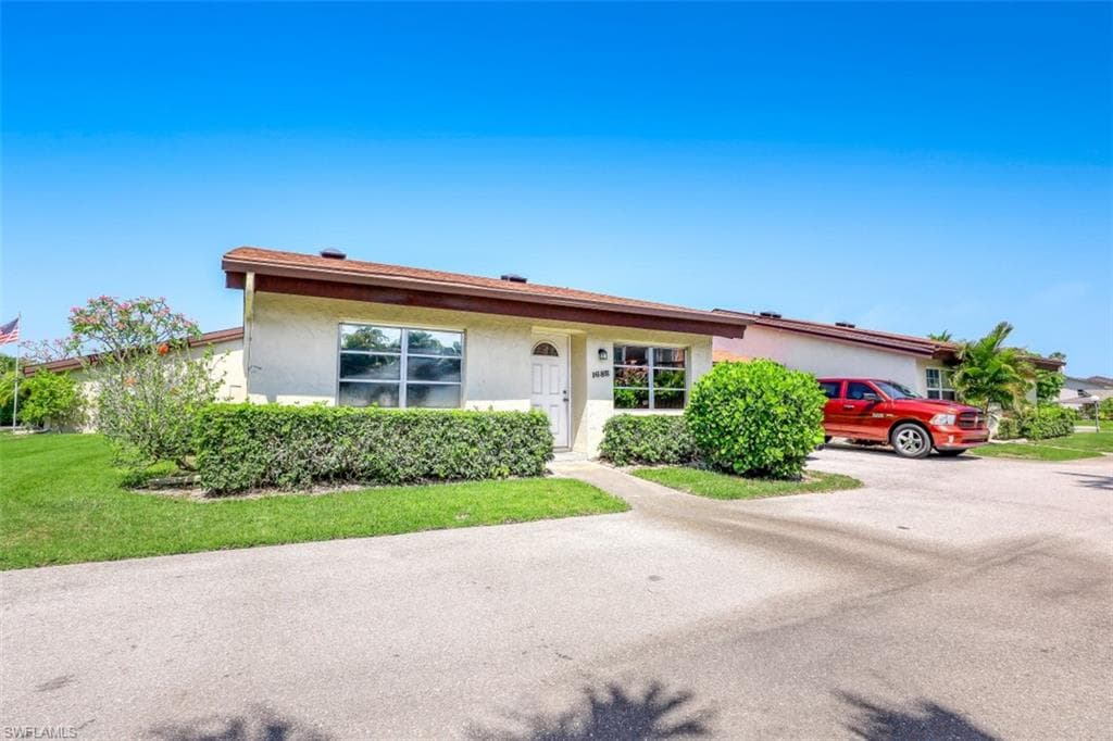 168 Cypress WAY E B NAPLES, FL 34110