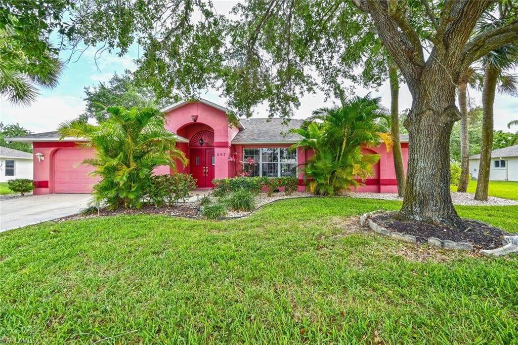 267 Justene CIR LEHIGH ACRES, FL 33936