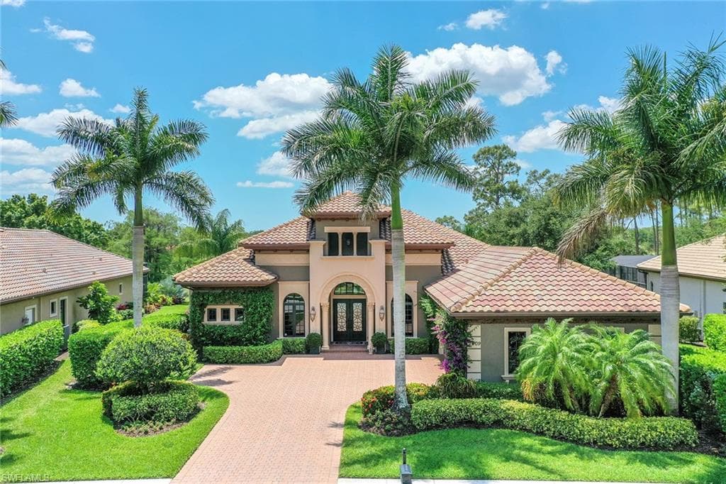7409 Byrons WAY NAPLES, FL 34113