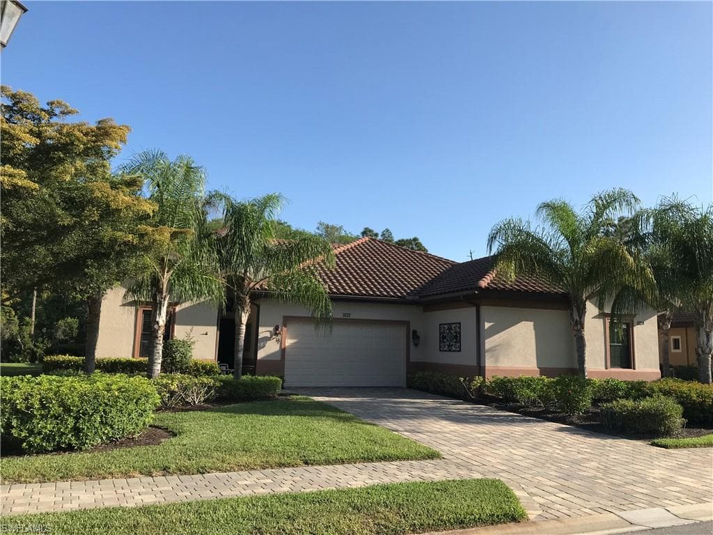 11122 Esteban DR FORT MYERS, FL 33912