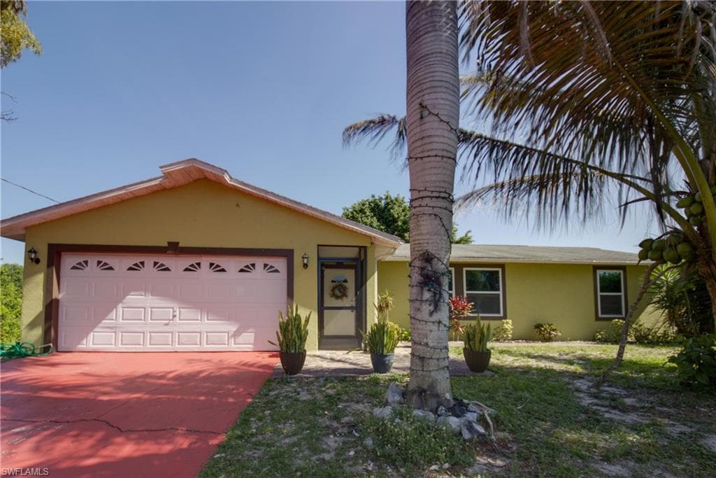 3404 2nd ST SW LEHIGH ACRES, FL 33976