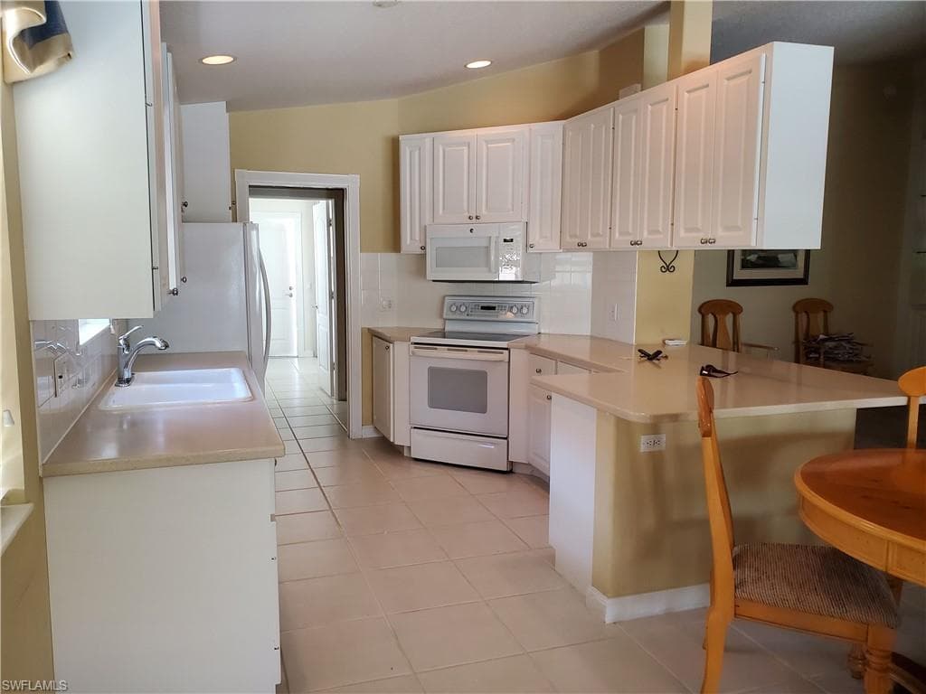 4320 Redonda LN NAPLES, FL 34119
