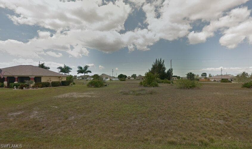 1816 NW 1st PL CAPE CORAL, FL 33993