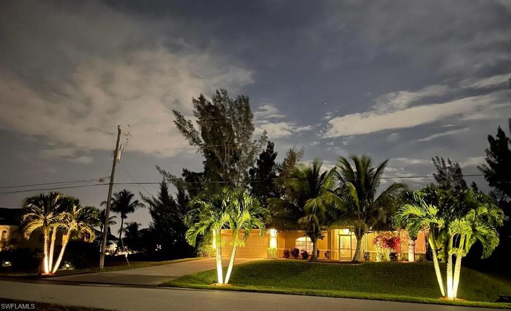 3417 SW 11th CT CAPE CORAL, FL 33914