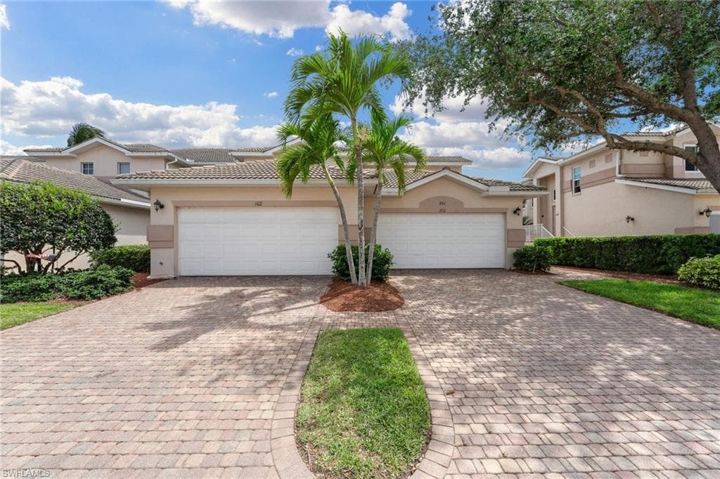 3311 Coconut Island DR 102 ESTERO, FL 34134