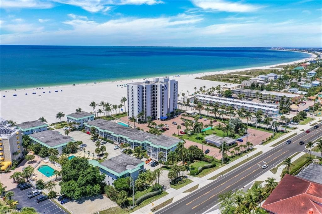 6500 Estero BLVD A103 FORT MYERS BEACH, FL 33931