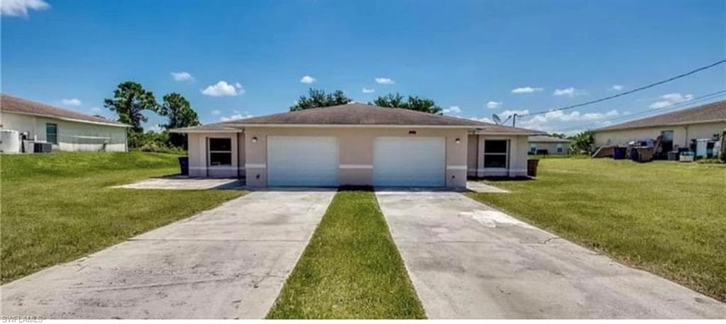 217 Ivan AVE S 219 LEHIGH ACRES, FL 33973