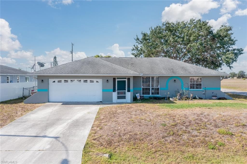2302 NE 17th ST CAPE CORAL, FL 33909