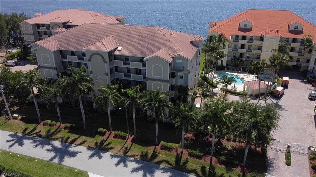4235 SE 20th PL C203 CAPE CORAL, FL 33904