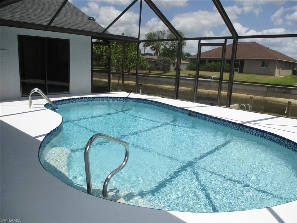 225 SE 4th PL CAPE CORAL, FL 33990
