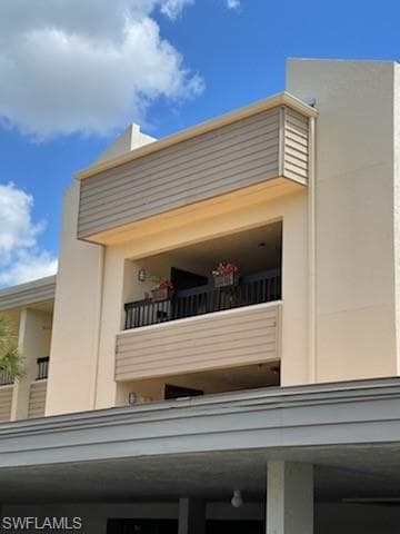 5685 Trailwinds DR 724 FORT MYERS, FL 33907