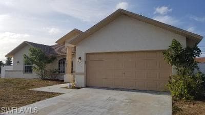 1719 NE 23rd TER CAPE CORAL, FL 33909