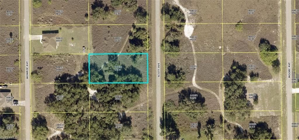 1417 Scott AVE LEHIGH ACRES, FL 33972