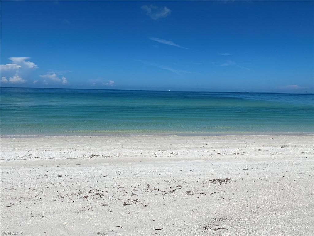 28120 Pine Haven WAY 14 BONITA SPRINGS, FL 34135