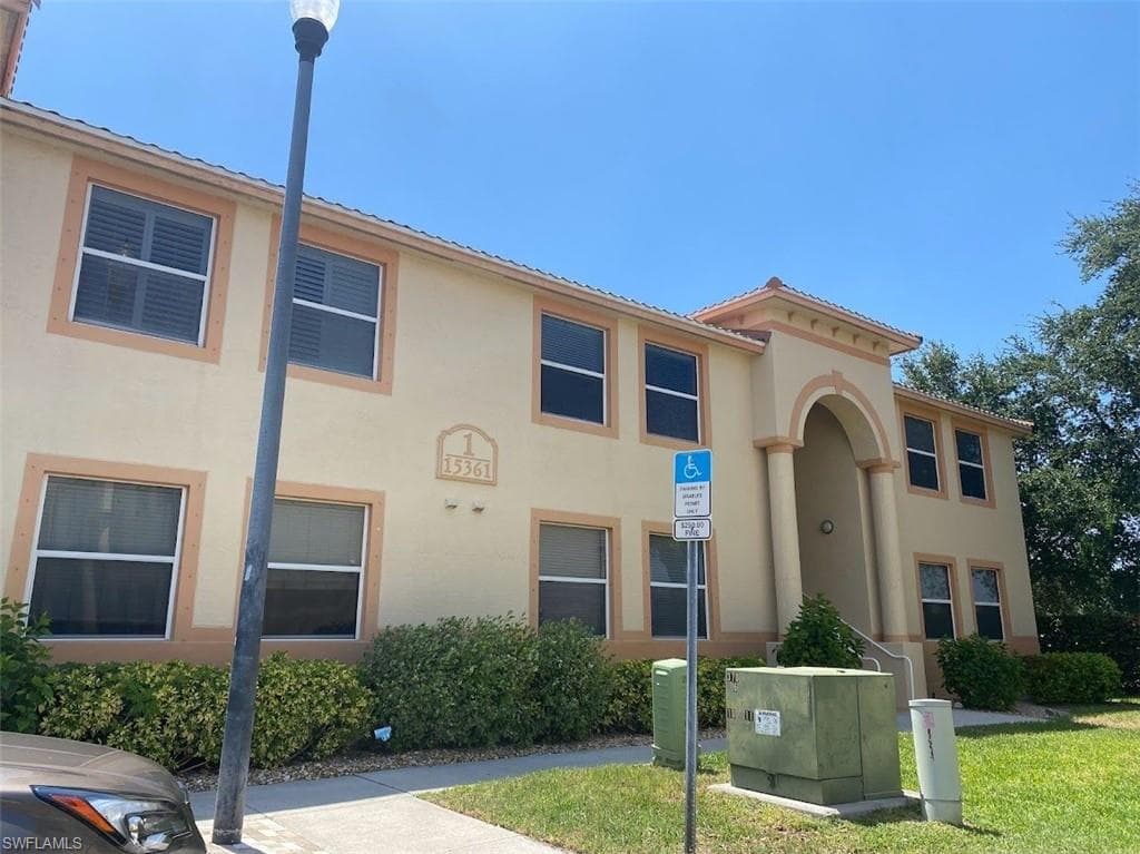 15361 Bellamar CIR 123 FORT MYERS, FL 33908