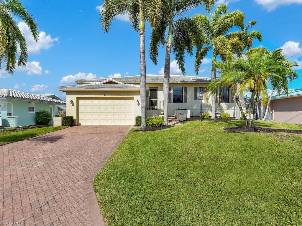 13 Palmview BLVD FORT MYERS BEACH, FL 33931