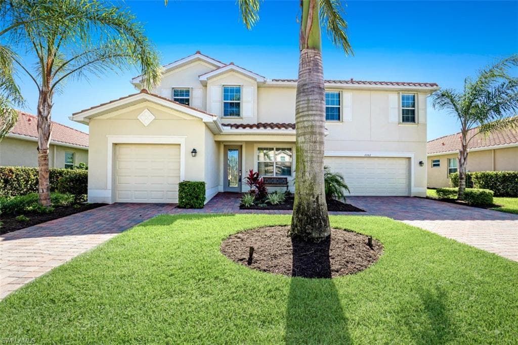 2262 Vermont LN NAPLES, FL 34120