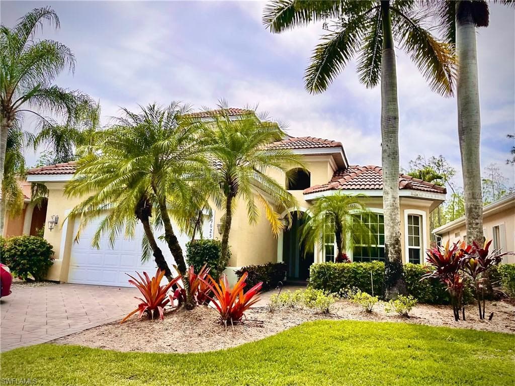 9625 Deepwater CT NAPLES, FL 34109