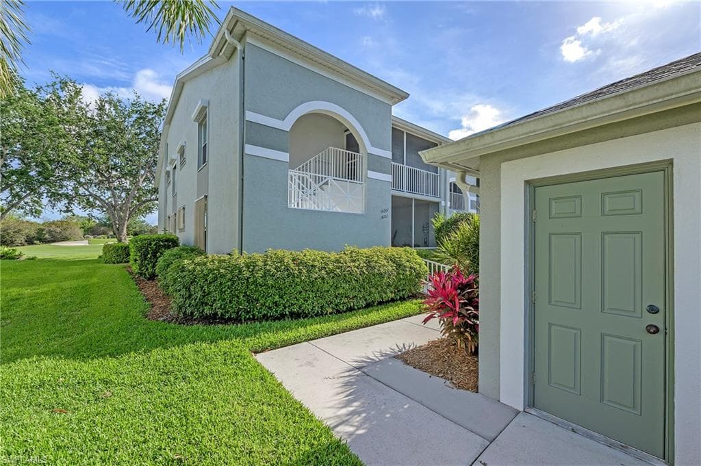 26811 Clarkston DR 201 BONITA SPRINGS, FL 34135