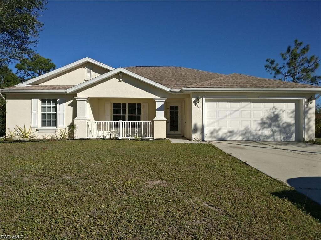2814 8th ST SW LEHIGH ACRES, FL 33976