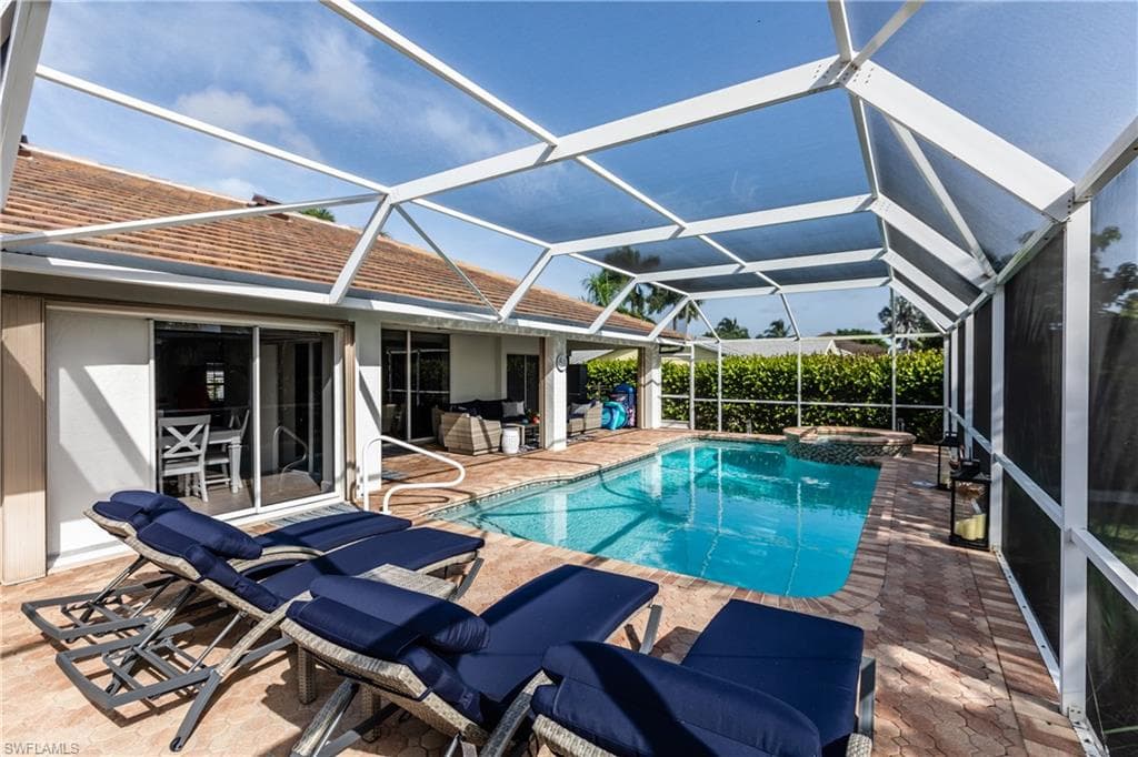 609 Nassau RD MARCO ISLAND, FL 34145