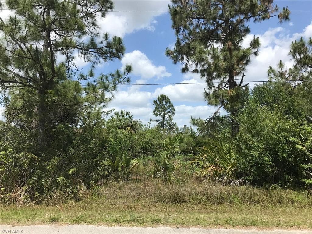 3585 50th AVE NE NAPLES, FL 34120