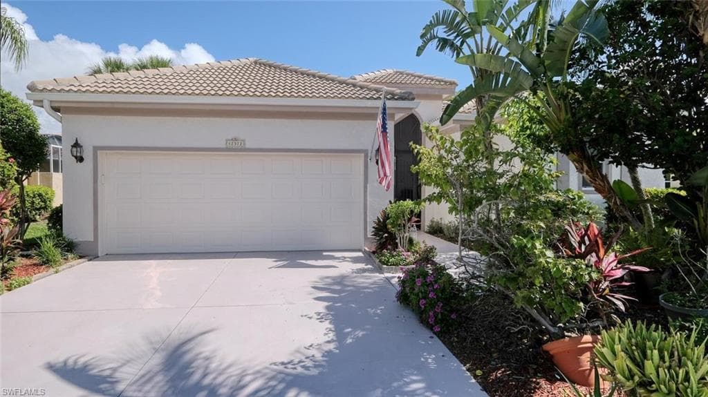 12372 Anglers CV FORT MYERS, FL 33908