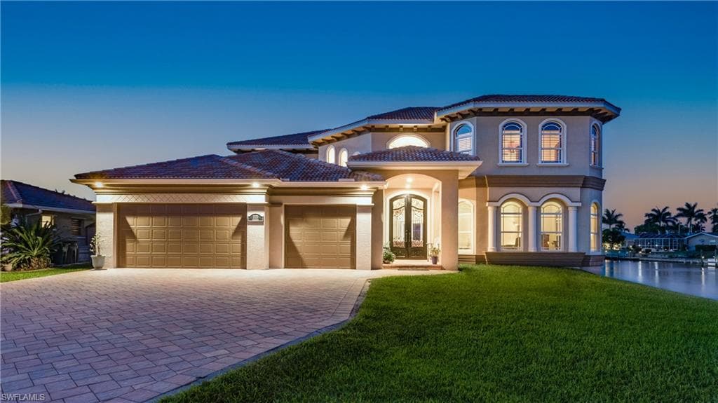 2123 SE 25th LN CAPE CORAL, FL 33904