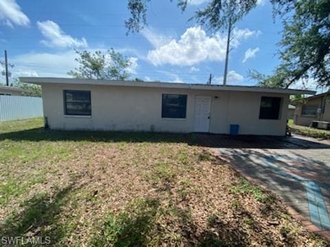 1190 Biscayne DR CAPE CORAL, FL 33909