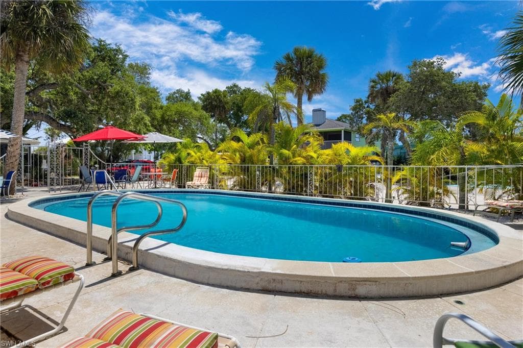 171 / 181 Washington AVE FORT MYERS BEACH, FL 33931