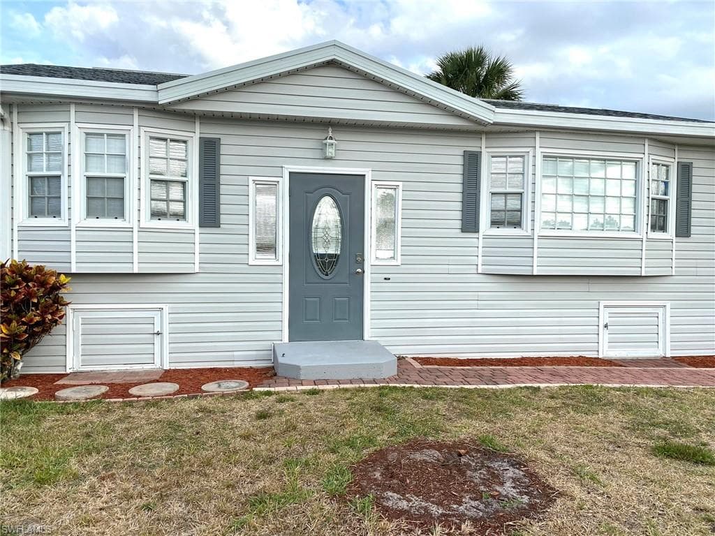 4750 Sawmill DR W ESTERO, FL 33928