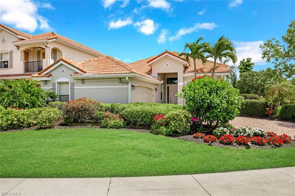 3350 Sandpiper WAY NAPLES, FL 34109